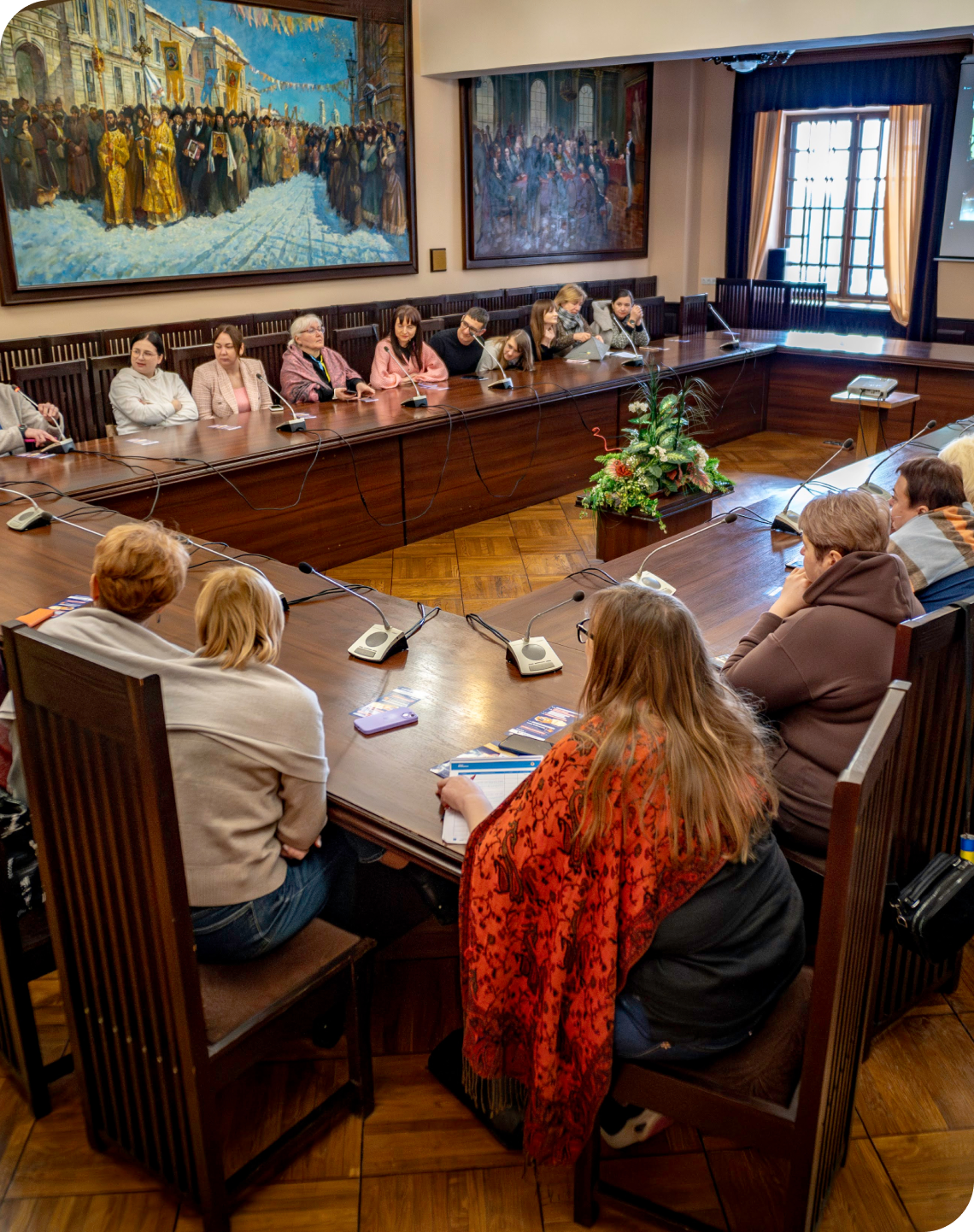З ким співпрацюємо